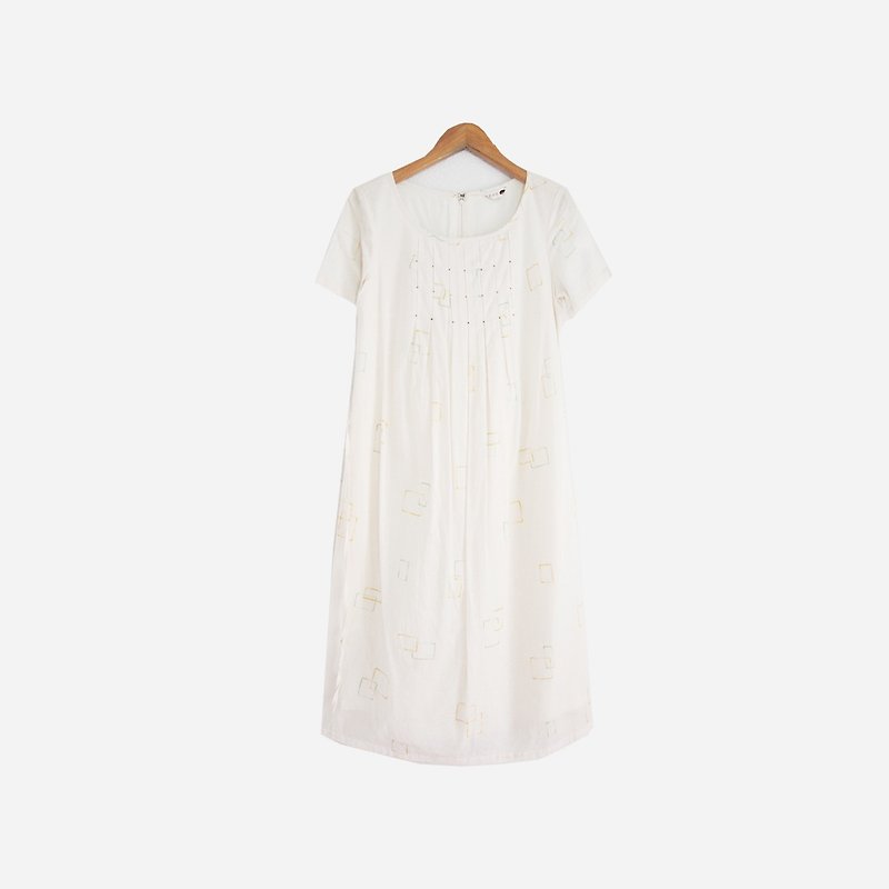 脫臼古著 / 線條印花白洋裝 no.744 vintage - 洋裝/連身裙 - 棉．麻 白色