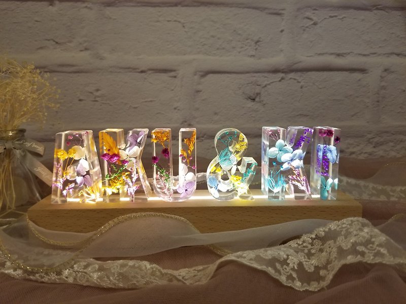 【Specify Colors】Customized Real Flower Letter Night Light - Lighting - Resin Multicolor