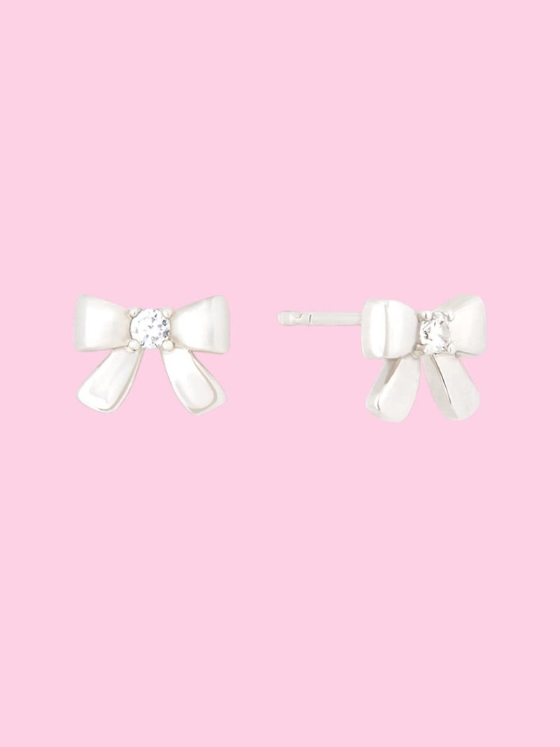 Marvell ribbon cubic pierced earrings - ต่างหู - วัสดุอื่นๆ สีเงิน