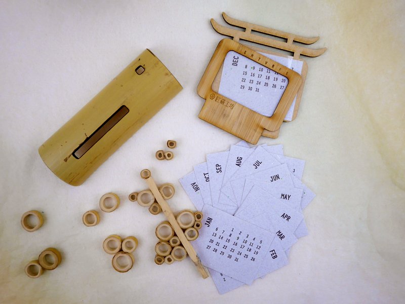 Bamboo calendar seat 2~3 people special group hand experience - Woodworking / Bamboo Craft  - Bamboo Gold