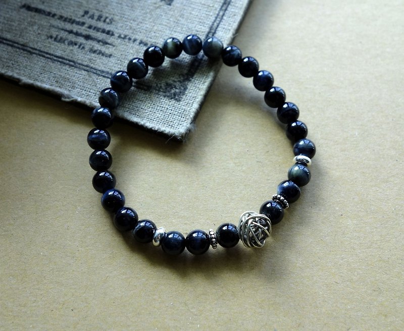 ~ M + Bear ~ "courage stone" black tiger eye natural stone silver bracelet 925 sterling silver / 925 silver bracelet - Bracelets - Stone Blue