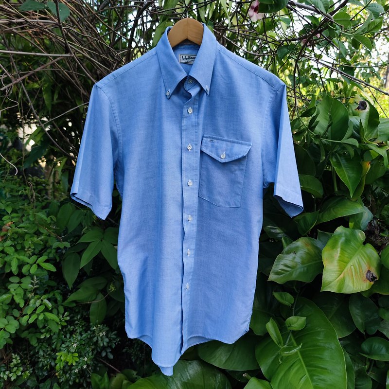 เสื้อเชิ๊ตวินเทจ  L.L. Bean USA Short Sleeve Button Down Shirt Blue Size 15 1/2 - เสื้อเชิ้ตผู้ชาย - เส้นใยสังเคราะห์ สีน้ำเงิน