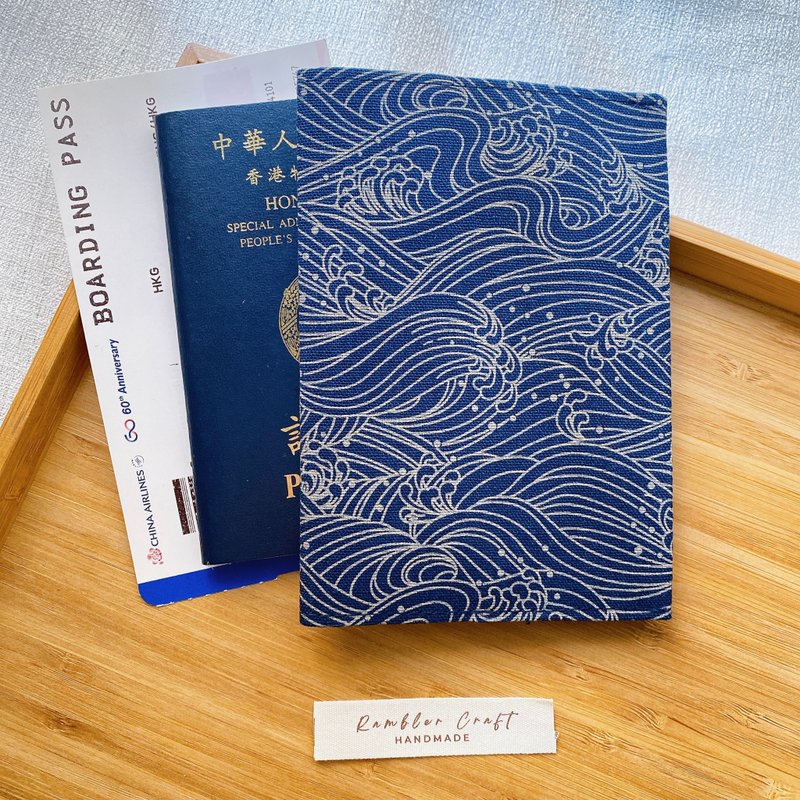 Passport Holder Passport Holder Passport Storage Wave Pattern - ที่เก็บพาสปอร์ต - ผ้าฝ้าย/ผ้าลินิน 