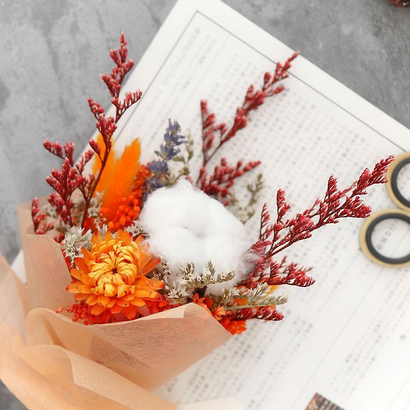 Orange light __ cotton rabbit sage dry bouquet (bride bouquet / birthday gift / graduation bouquet) - ช่อดอกไม้แห้ง - พืช/ดอกไม้ สีส้ม