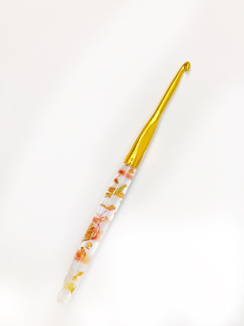 Crochet hook 3.5 mm thin handle, resin crochet hook - Shop Crochet hooks By  Kate Knitting, Embroidery, Felted Wool & Sewing - Pinkoi