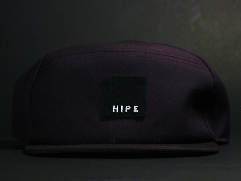 violet flat 6 panel cap - หมวก - ผ้าฝ้าย/ผ้าลินิน สีม่วง