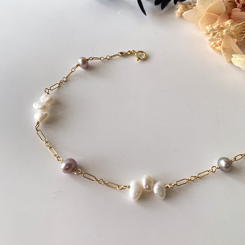 [Christmas Ornaments] Rococo style neoclassical art 14KGF pearl bracelet necklace - Necklaces - Pearl White