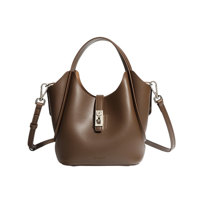 ZENDAR 限定10%OFF プレミアムカーフレザー バスケットショルダーバッグ（インナーバッグ付き）新品同様の店頭展示品 - ショルダーバッグ - 革 ブラウン