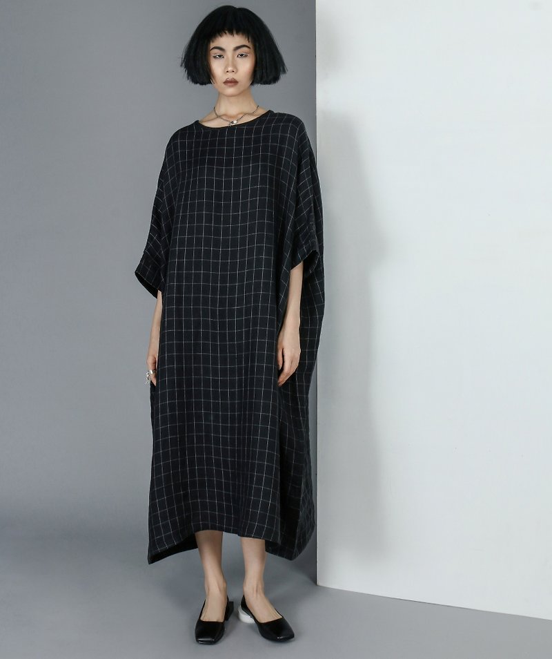 【Custom】Double layers linen long dress - ชุดเดรส - ผ้าฝ้าย/ผ้าลินิน 