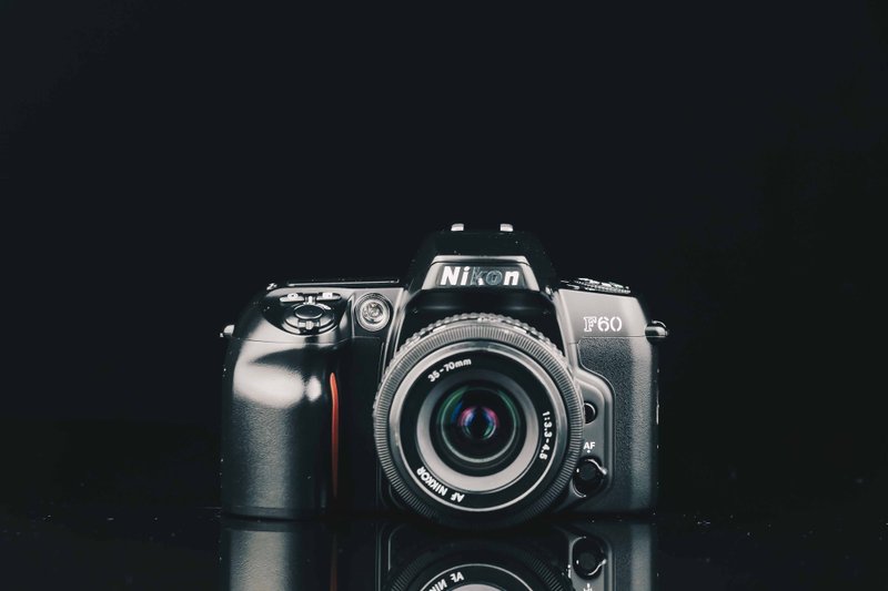 Nikon F60+AF NIKKOR 35-70mm F=3.3-4.5 #9624 #135底片相機 - 相機/拍立得/底片相機 - 其他金屬 