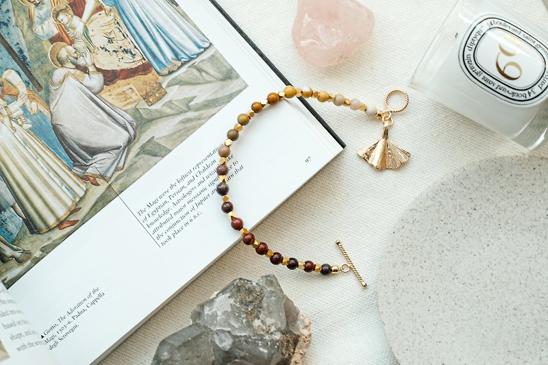 Stability - Mookaite Jasper gold plated bracelet - Bracelets - Crystal Khaki
