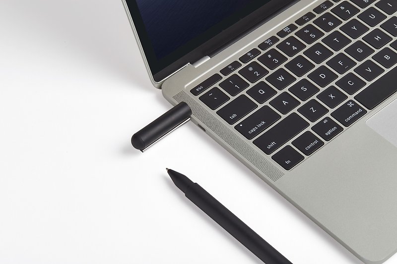 LEXON C-PEN MEMORY Black ink ballpoint pen with USB-C flash memory - แฟรชไดรฟ์ - วัสดุอื่นๆ 