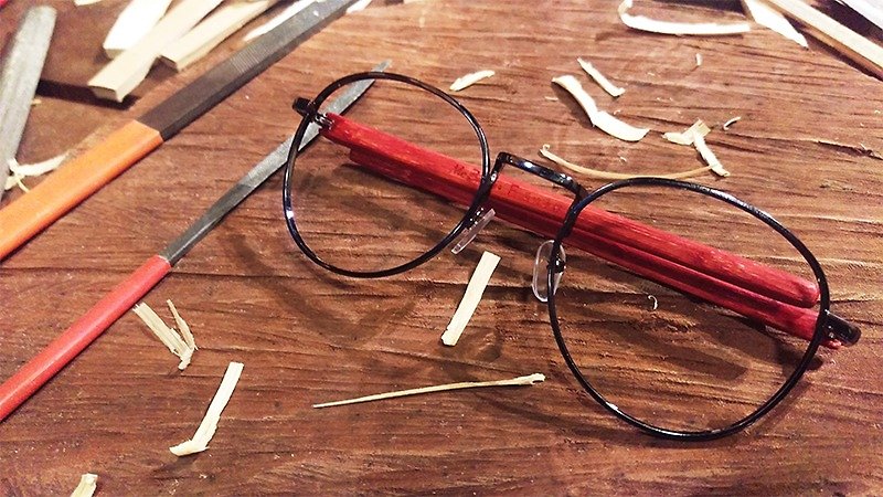 Mr.Banboo F series by cold metal encounter with a temperature of bamboo story] Taiwan handmade glasses - Glasses & Frames - Bamboo Red