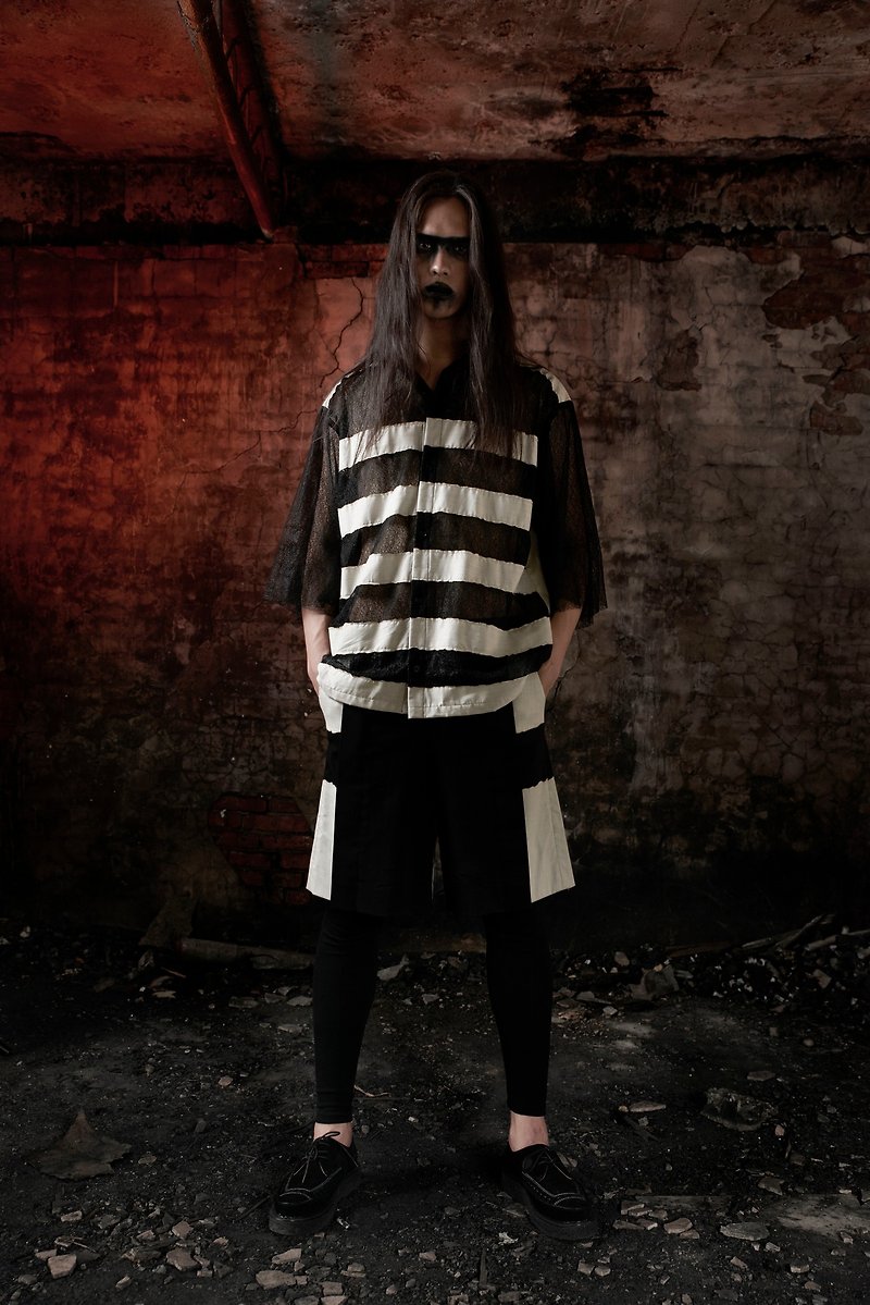 Burnt edge black gauze translucent shirt (181T03) - เสื้อเชิ้ตผู้ชาย - ผ้าฝ้าย/ผ้าลินิน หลากหลายสี