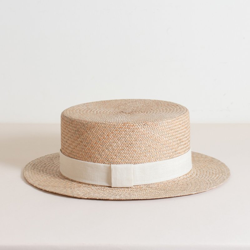 Medium braided boater hat/rush weaving/adjustable hat circumference - หมวก - พืช/ดอกไม้ 