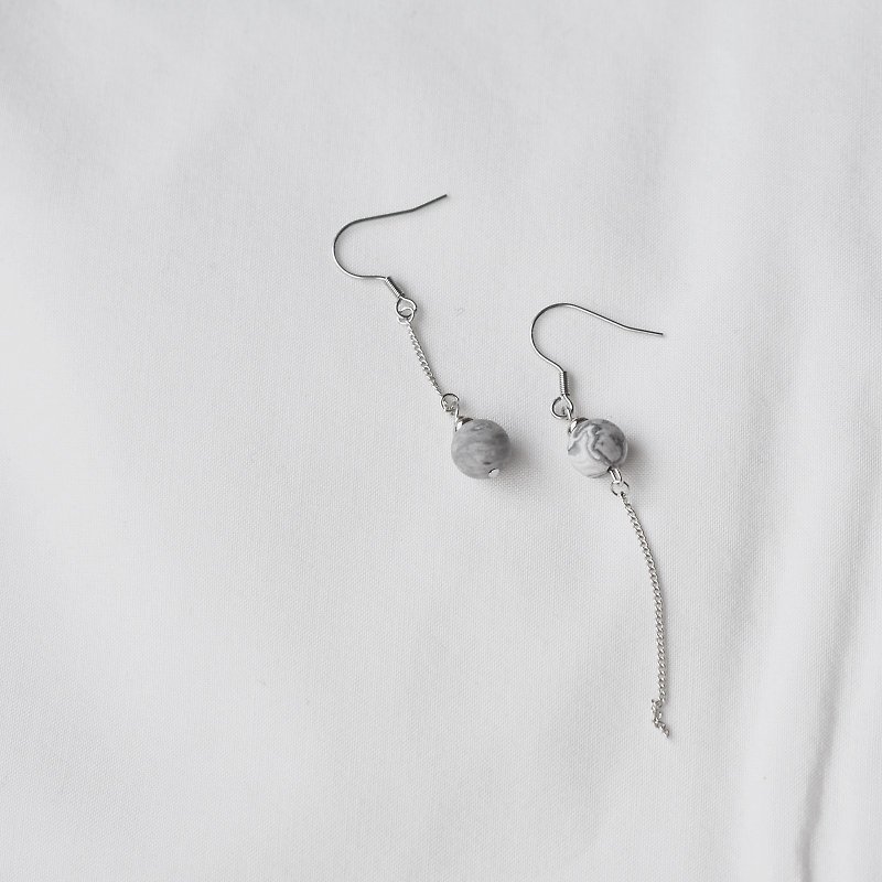 ZHU. Handmade Earrings | Swinging Earth (Christmas Gift / Natural Stone / Ear Clip) - Earrings & Clip-ons - Stone 