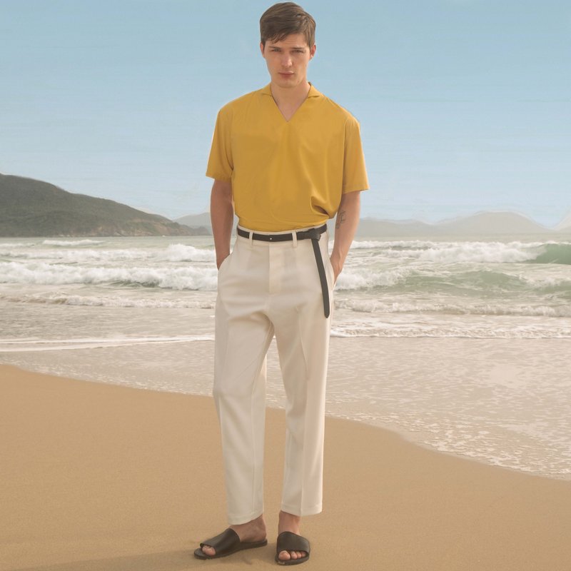 法式亞麻清爽V領polo衫 / Send color V Neck Poloshirt - 男 T 恤 - 棉．麻 卡其色