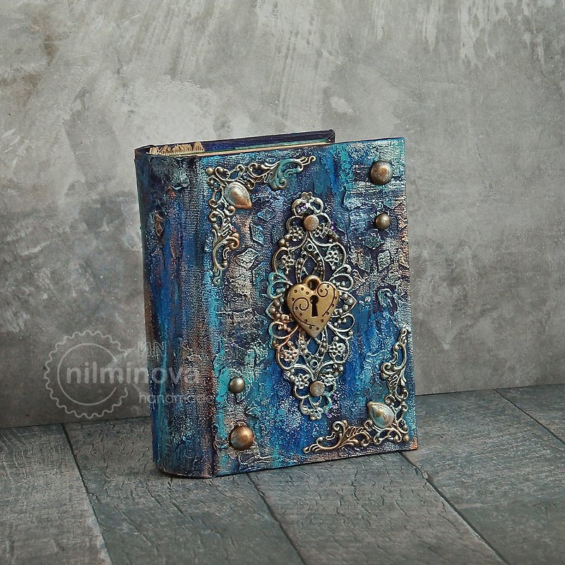 Blue gold notebook Small witchcraft book Mini magic journal Witch spell book BOS - สมุดบันทึก/สมุดปฏิทิน - วัสดุอีโค สีน้ำเงิน