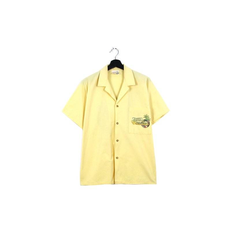 Back to Green:: Tropical Burgers // Men and Women Wearable //vintage Hawaii Shirts - เสื้อเชิ้ตผู้ชาย - ผ้าฝ้าย/ผ้าลินิน 