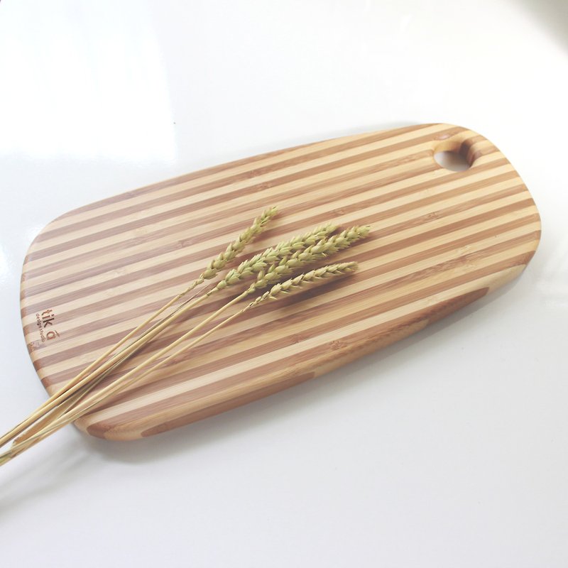 Appetizer board | fat section 2.0_Medium | bread cut board | small family chopping board | insulation pad | food wobble plate | Taiwan production | unique | - Cookware - Bamboo Brown