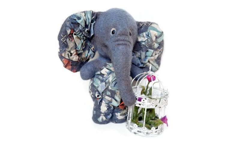 Elephant toy soft interior, blue elephant with original design. - 公仔/玩偶 - 羊毛 藍色