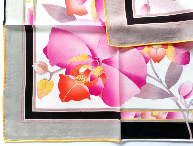 Leonard Vintage Scarf Floral Orchid Christmas Gifts for Her 20.5 x 20.5 inches - 絲巾 - 棉．麻 粉紅色