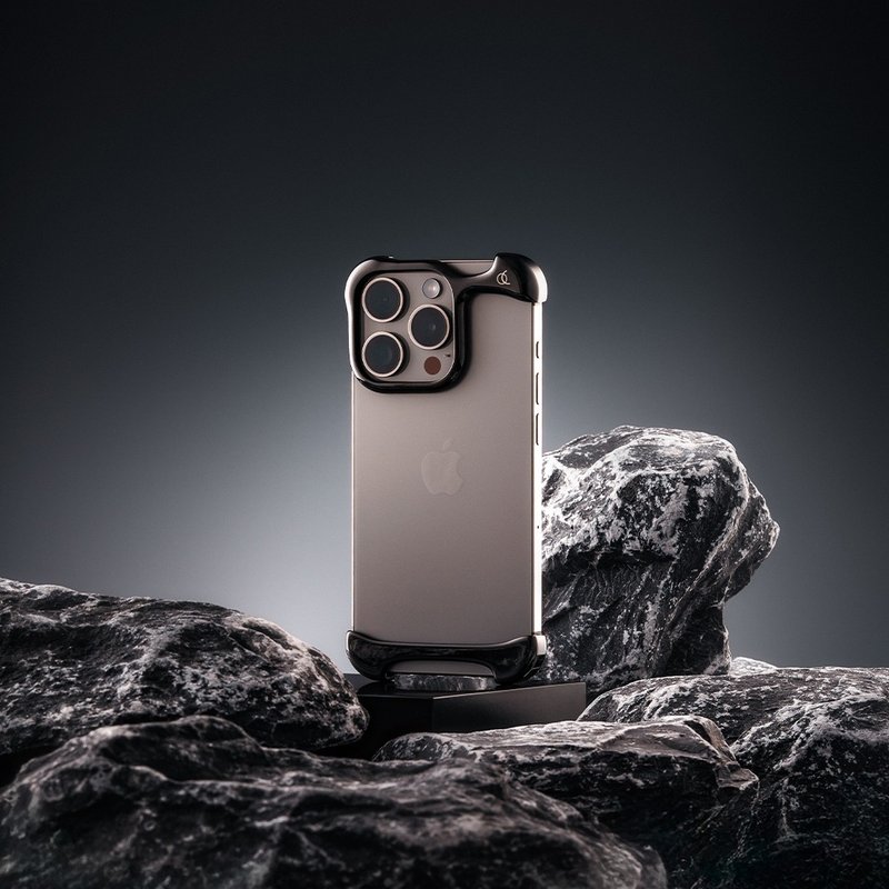 ARC | Arc Pulse iPhone 16 Pro 手機殼 鈦瑪瑙黑 - 手機殼/手機套 - 貴金屬 黑色