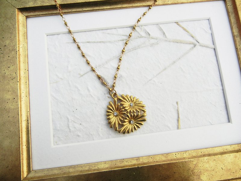 *Coucoubird*Bronze daisy necklace - Necklaces - Other Metals Gold