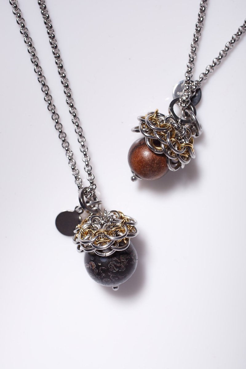 [Taipei Fashion Week simultaneous release] Donguri Acorn Necklace - Necklaces - Stainless Steel Gold