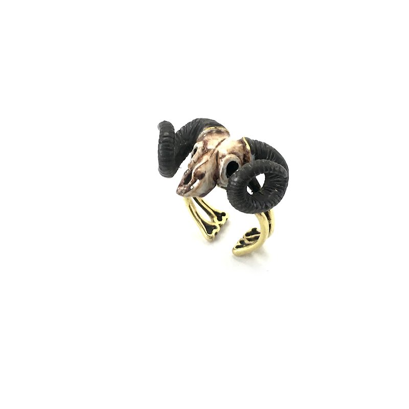 Zodiac Ramble skull ring is for Aries in Brass and Realistic color ,Rocker jewelry ,Skull jewelry,Biker jewelry - 戒指 - 其他金屬 