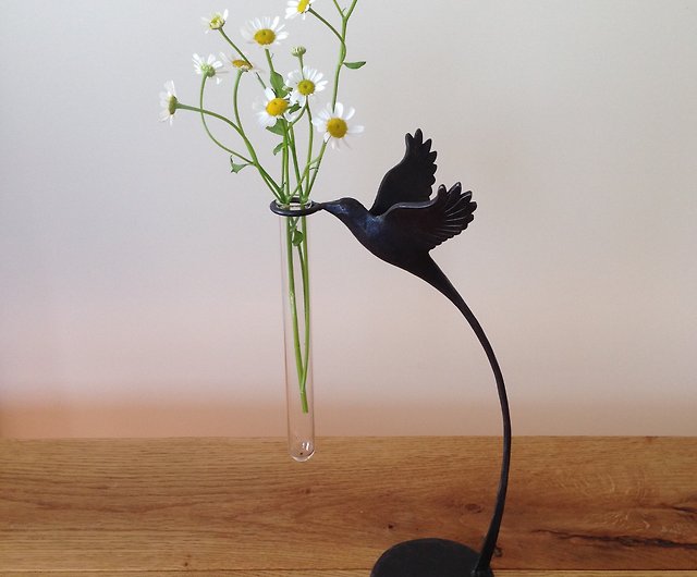 ロートアイアン製花器 花を摘む小鳥の一輪挿し ショップ Oasis 観葉植物 Pinkoi