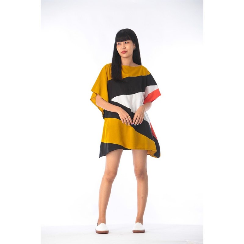 Poncho Blouse Cotton Rayon Hand Painted for Summer resort va - 女上衣/長袖上衣 - 棉．麻 黃色