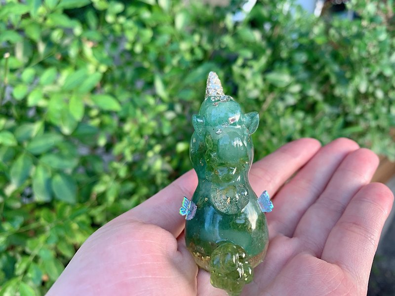 If the flowers are in full bloom, the fairy green crystal unicorn will be shipped quickly within 24 hours - Stuffed Dolls & Figurines - Crystal Green