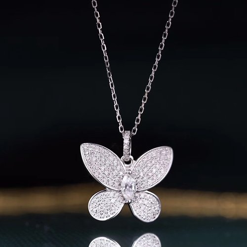 Joiel Fine Jewelry Designs 18K金白金鑽石吊墜- 蝴蝶設計 連項鏈