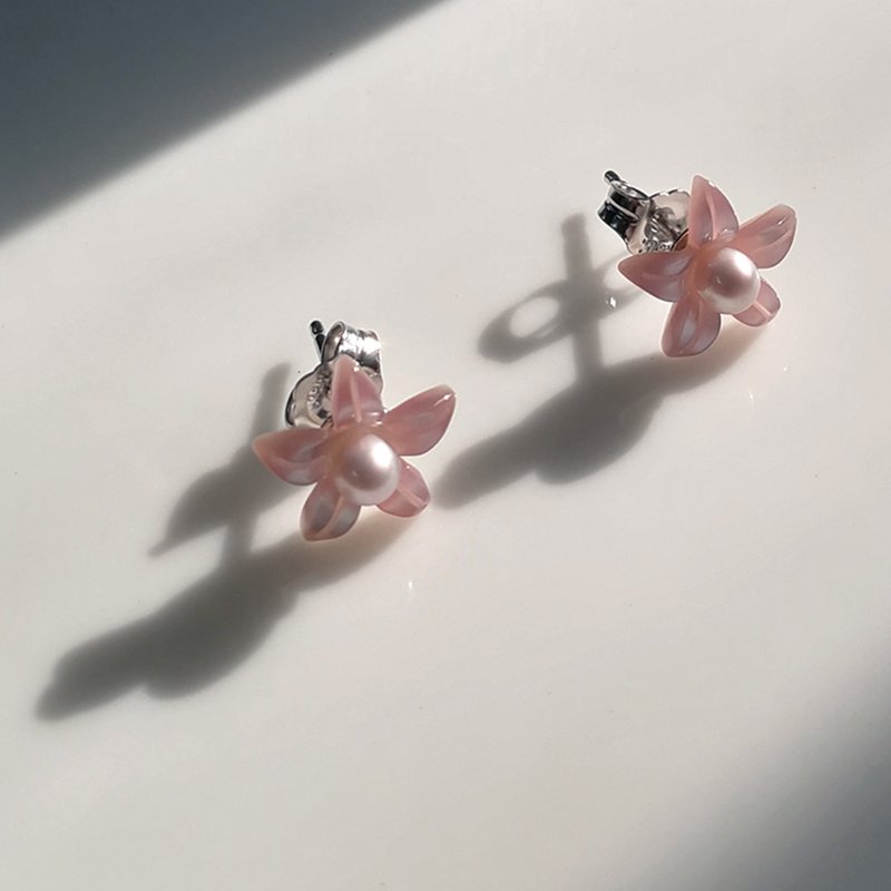 雞蛋花- 珍珠母及淡水珍珠純銀耳環 - 耳環/耳夾 - 珍珠 粉紅色