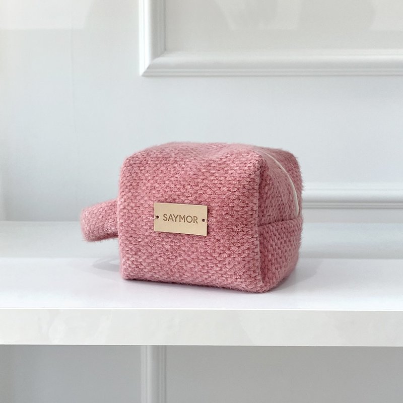Cushion pouch_teddy pink - 化妝包/收納袋 - 其他材質 粉紅色