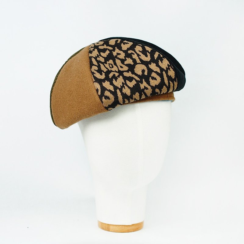 Handmade double-sided Berets - Hats & Caps - Cotton & Hemp Brown