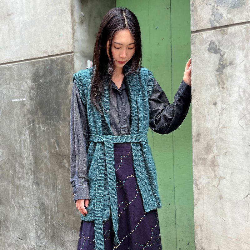 沐雨清晨針織羊毛開襟背心(附綁帶)_青空嵐 - 女毛衣/針織衫 - 羊毛 藍色
