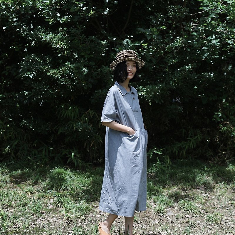 KOOW Lapel Fine Check Dress Japanese Origanic Cotton Delicate Lightweight A-line Straight Skirt - ชุดเดรส - ผ้าฝ้าย/ผ้าลินิน 