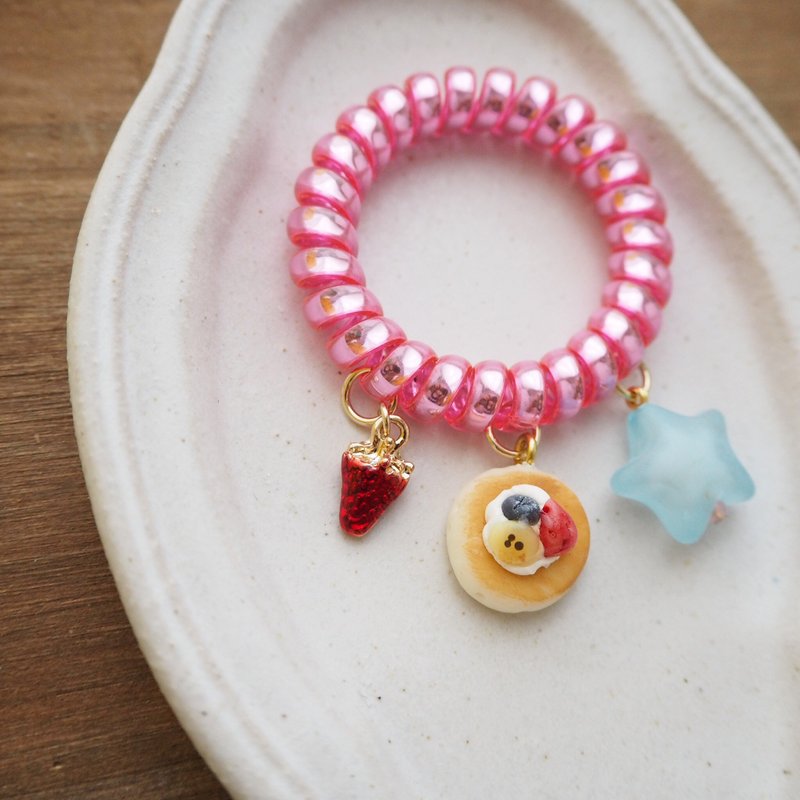 hair accessory / miniature bread - 鑰匙圈/鑰匙包 - 黏土 綠色