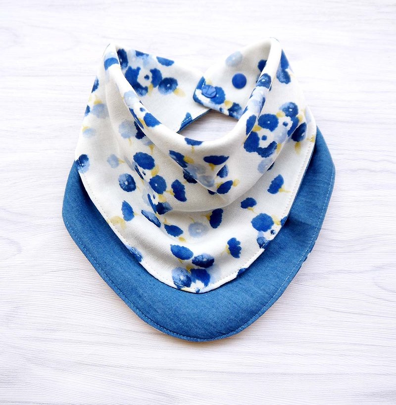 Japanese-style rendering flower double yarn series (meter)-double-sided bib saliva towel scarf - Bibs - Cotton & Hemp White