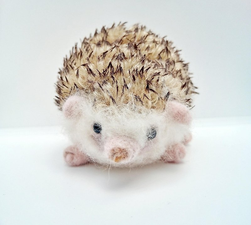 Needle Felt Animal Pet Hedgehog Portrait Commemorate Life-size (custom-made) - Other - Wool Brown