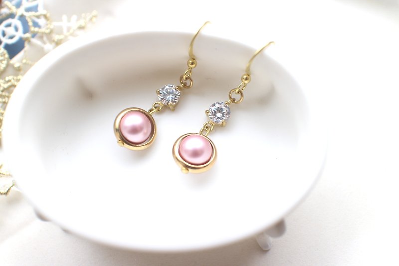Pink pink- Pearl zircon earrings - Earrings & Clip-ons - Other Metals 
