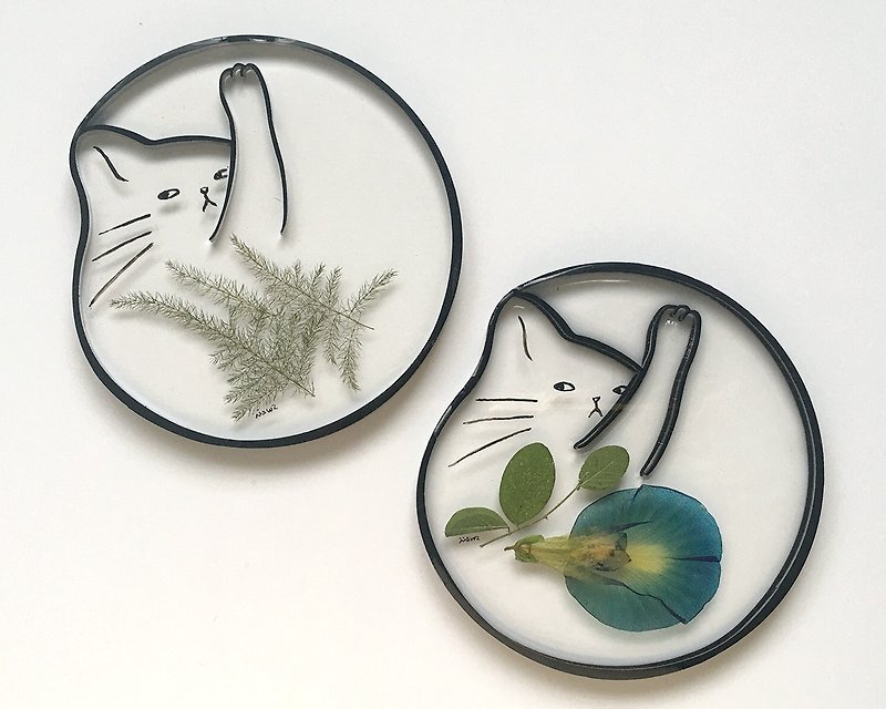 Made-to-Order  (Set of 2) Cat Coaster & Jewelry Dish Pressed Flower - ที่รองแก้ว - เรซิน สีกากี