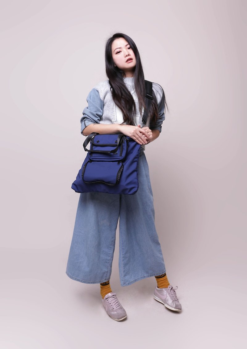 RITE-【E系列擴充型側背包】-購物版藏青 - 手提包/手提袋 - 防水材質 多色