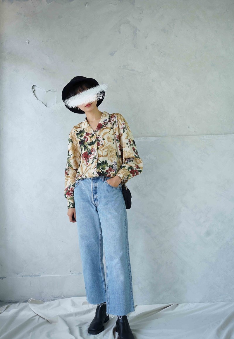 尋寶古著-Levis 501水洗藍直筒牛仔褲 - 女長褲 - 棉．麻 藍色