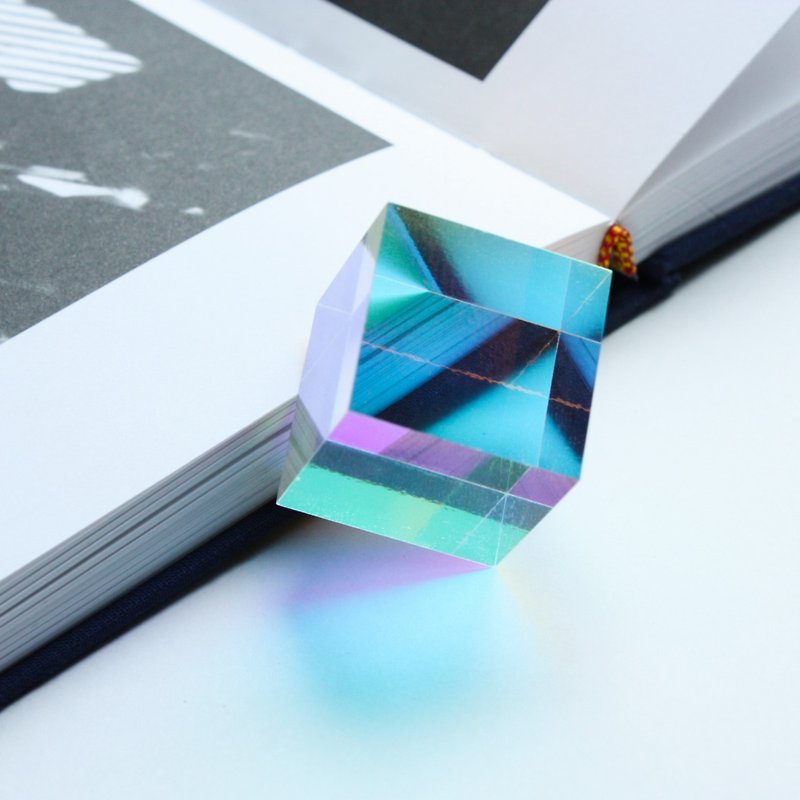 aurora acrylic cube - Items for Display - Acrylic Multicolor