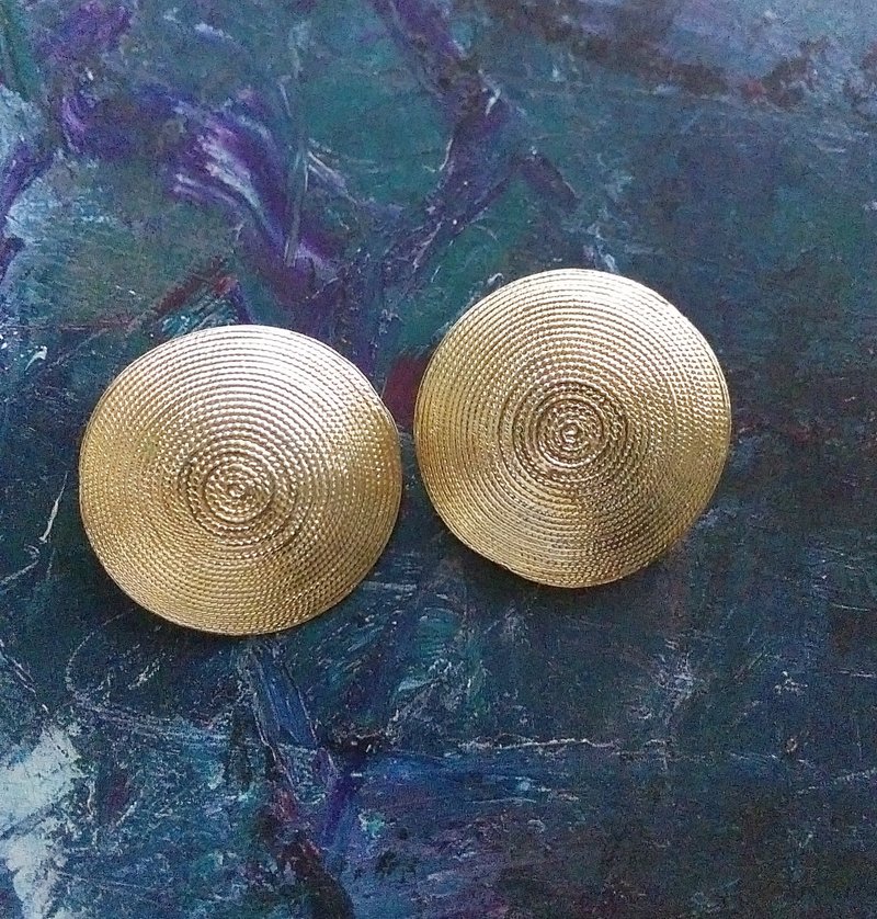 Vintage Jewelry 西洋古董飾品 大漩渦 圓盤 夾式耳環 - 耳環/耳夾/耳骨夾 - 其他金屬 金色