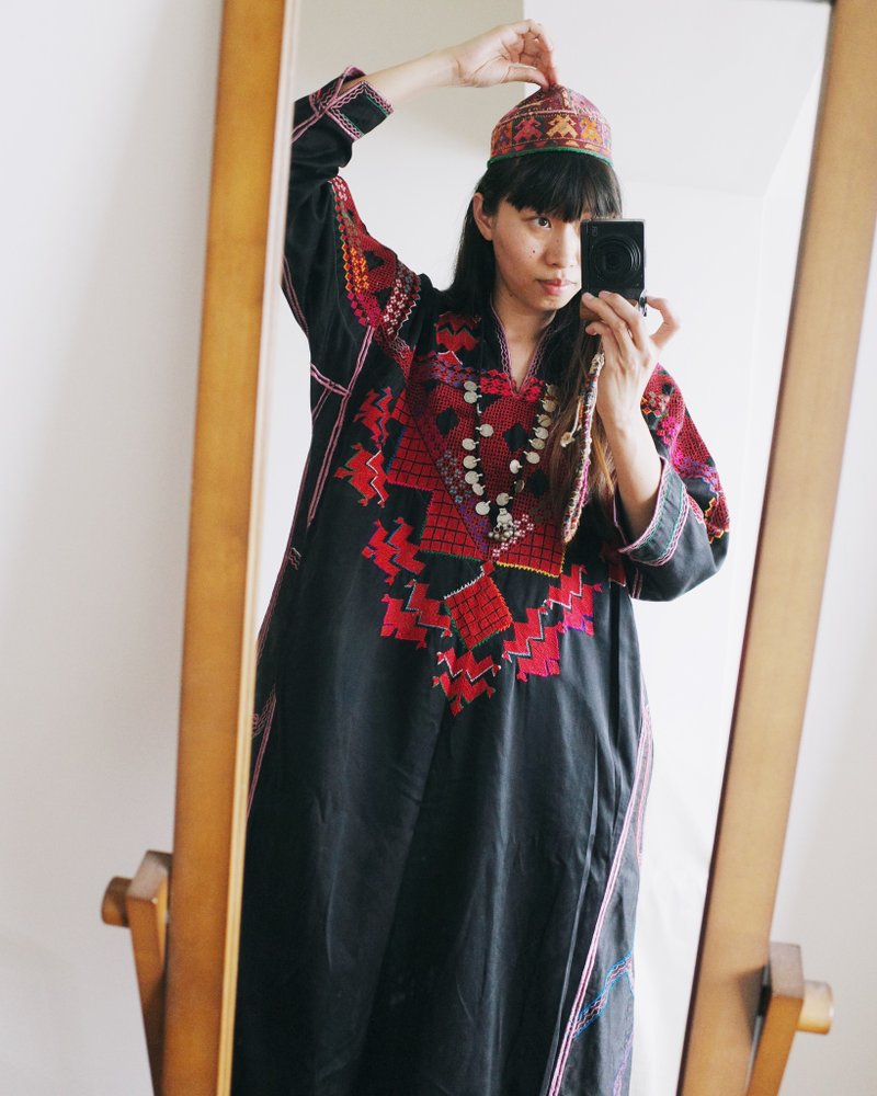 Vintage 阿富汗手工刺繡小圓帽 - 帽子 - 棉．麻 