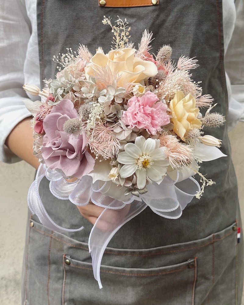 Preserved flower bridal bouquet-semi-circular bouquet. Registration bouquet. Split bouquet - Dried Flowers & Bouquets - Plants & Flowers Pink